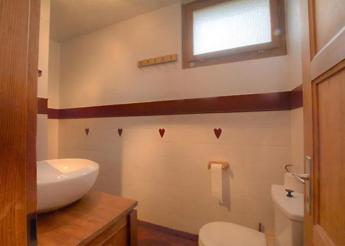 Dix Loups A Avec Vue Sur Les Alpes Chalet *