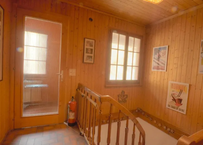 Dix Loups A Avec Vue Sur Les Alpes Chalet